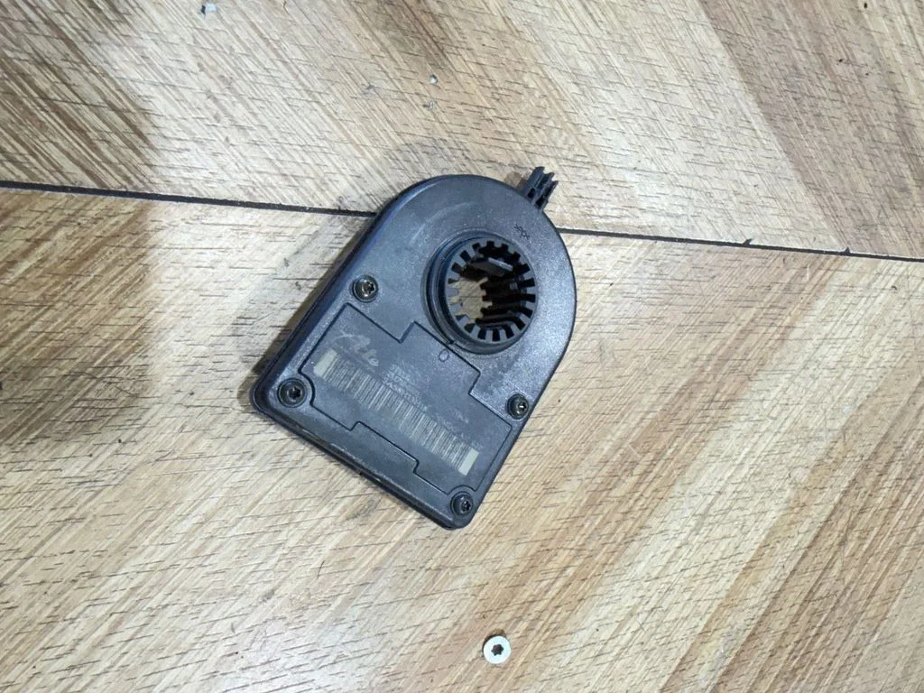 Stūres stāvokļa (leņķa) sensors 96625845
