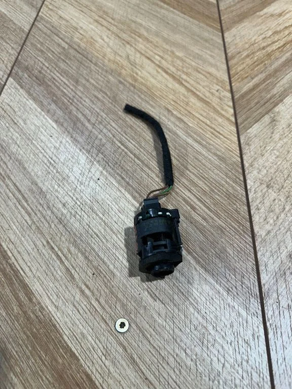 Salongi temperatuuri andur A2118300272