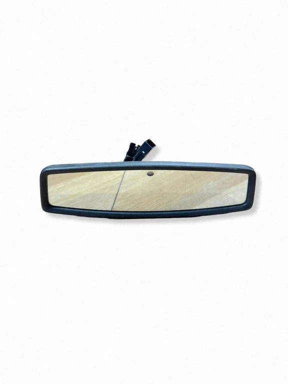 Rear view mirror (interior) E11026139