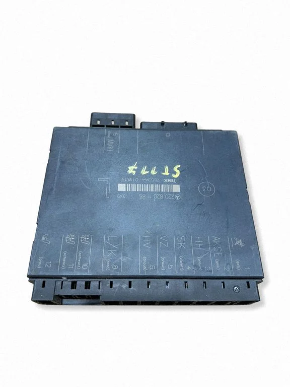 Sēdekļa vadības bloks – Mercedes-Benz S klase W220 (1998-2006)