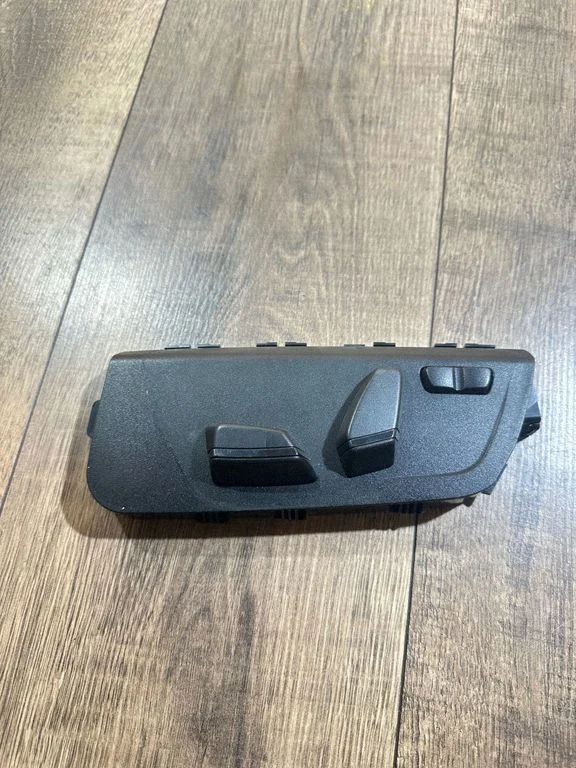 Seat control module – BMW 4 Series F32 F33 (2013-2020)
