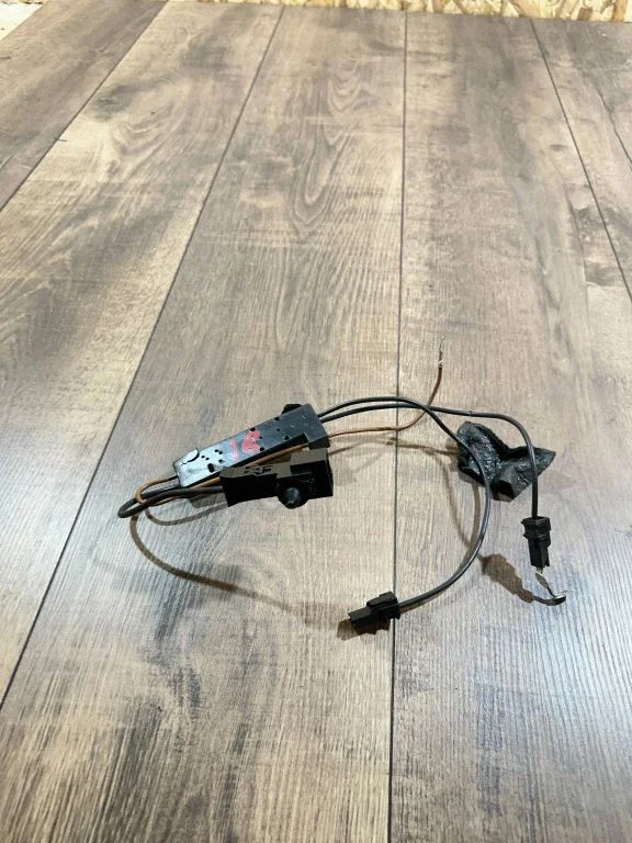 Antenos valdymo blokas