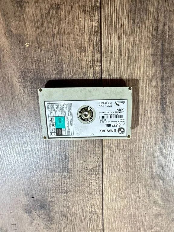 Antenos valdymo blokas