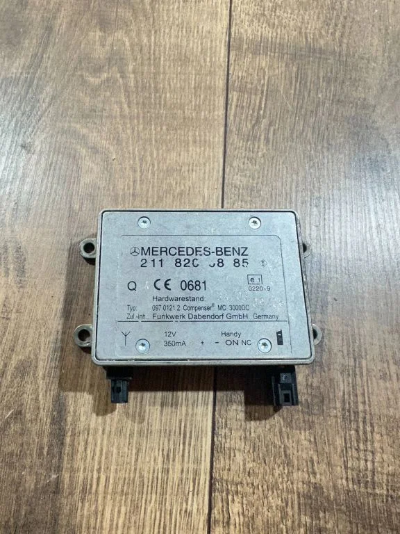 Antenos valdymo blokas