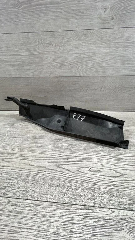 Variklio skyriaus pertvara