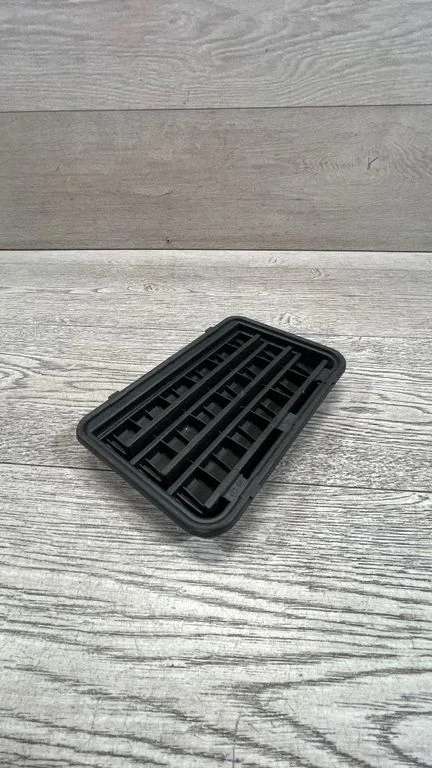 Quarter panel pressure vent – BMW 3 Series E90 E91 (2005-2012)