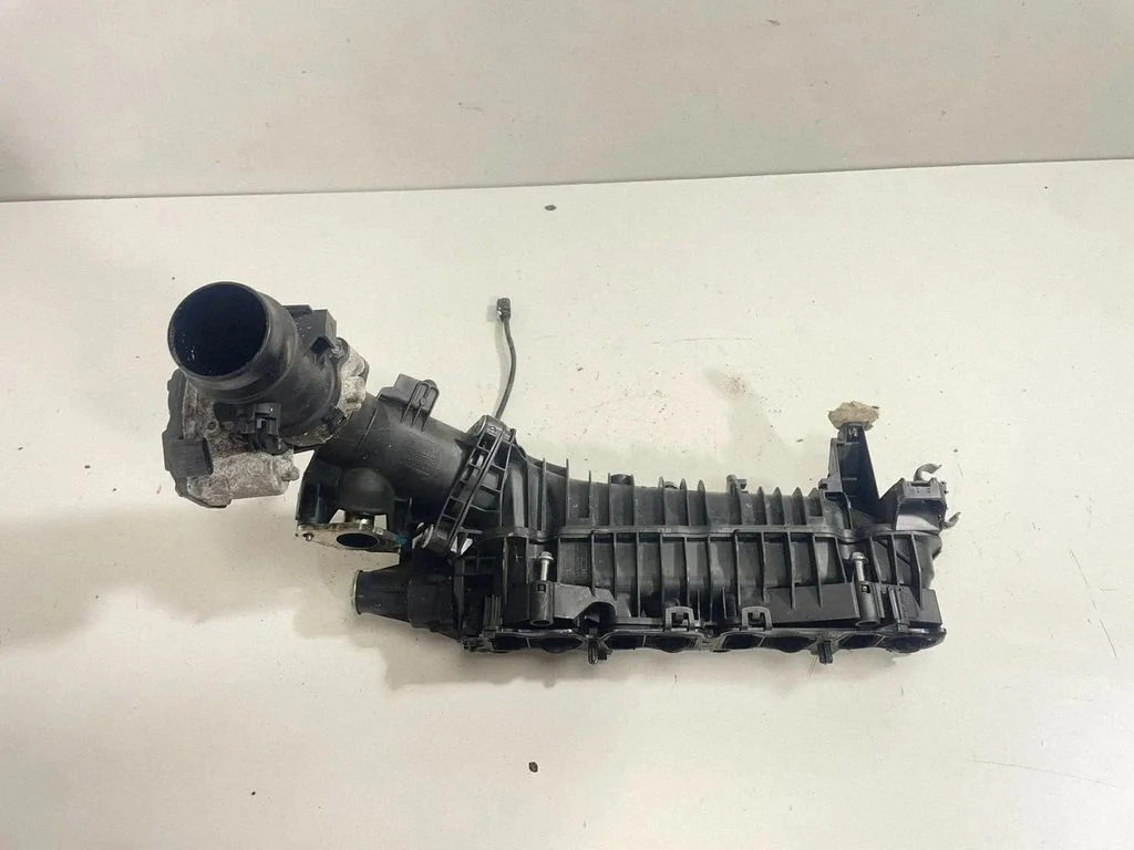 Intake manifold – BMW 3 Series F30 F35 F31 (2012-2018)