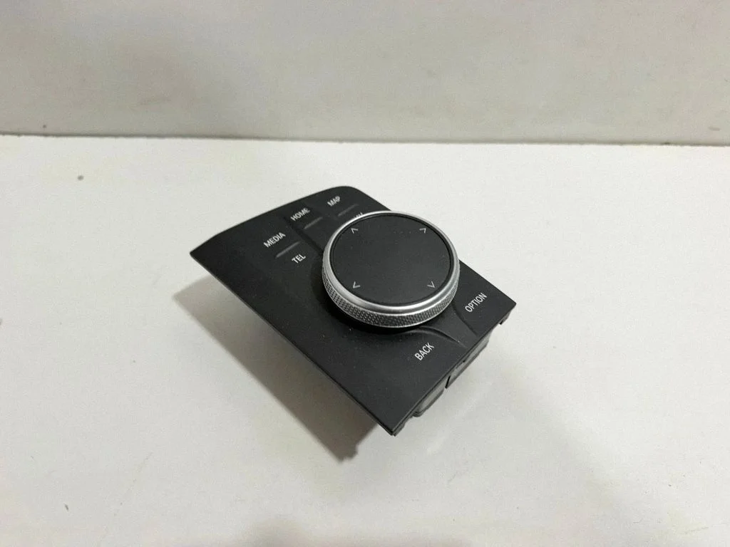 Head unit multimedia control – BMW 3 Series G20 G21 (2019-)