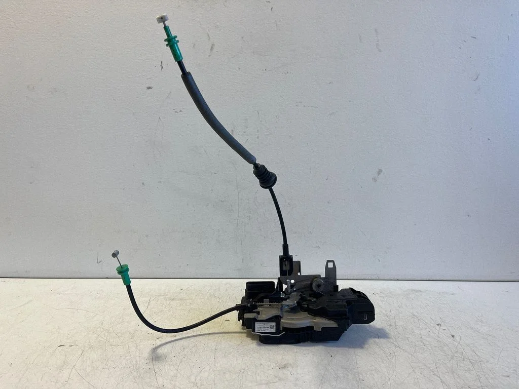 Front door lock – Volvo V60 (2018-)