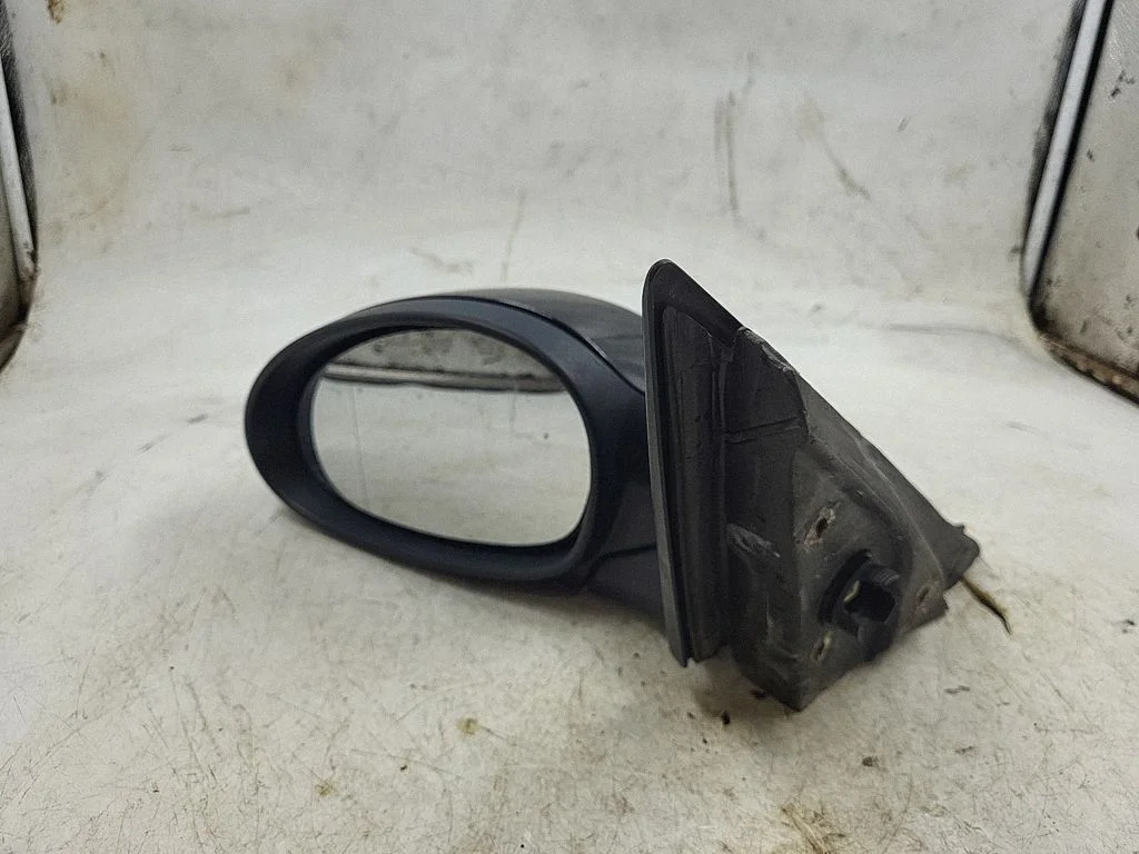 Esiukse elektriline välispeegel – BMW 3-seeria E90 E91 (2005-2012)