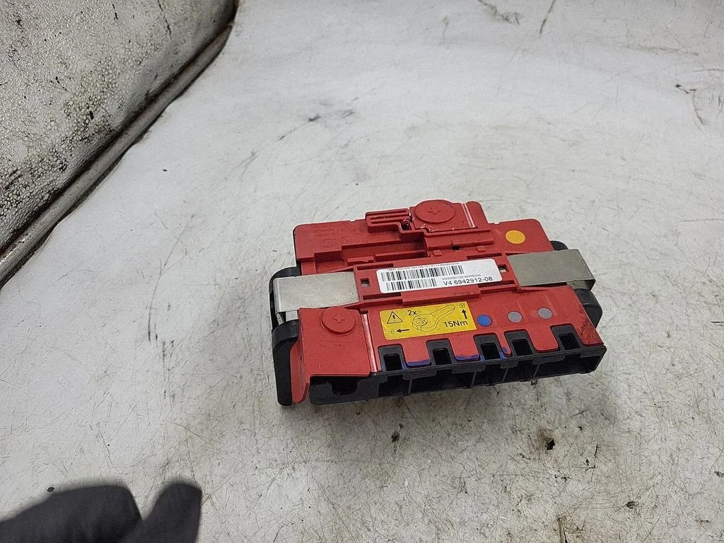 Positive wiring loom 6942912
