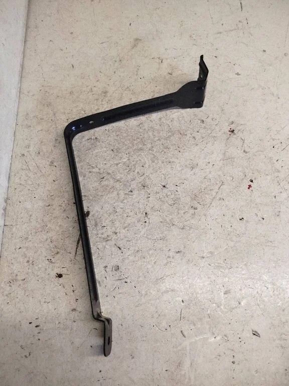 Battery bracket 2966094