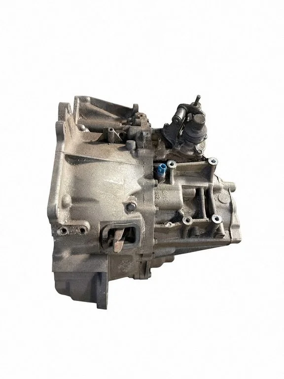 Mechaninė 5 pavarų dėžė