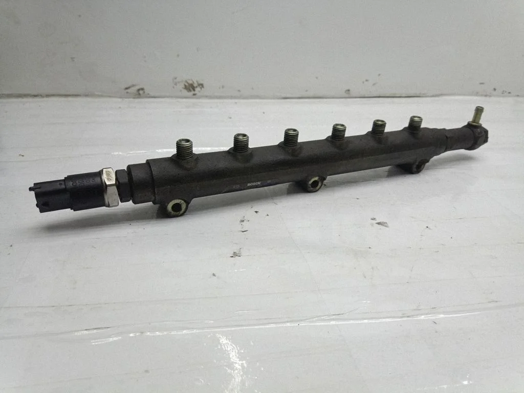 Kütuse magistraaltoru 8658252