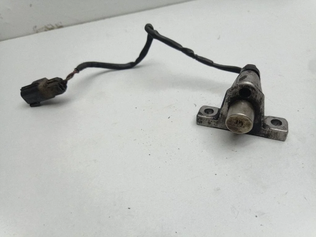 Crankshaft position sensor – Volvo S80 (1999-2003)