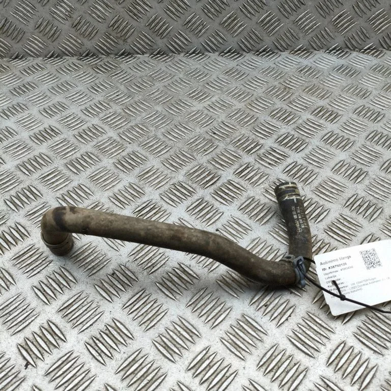Motora dzesēšanas caurule (-es)/šļūtene (-es) 7C0121069