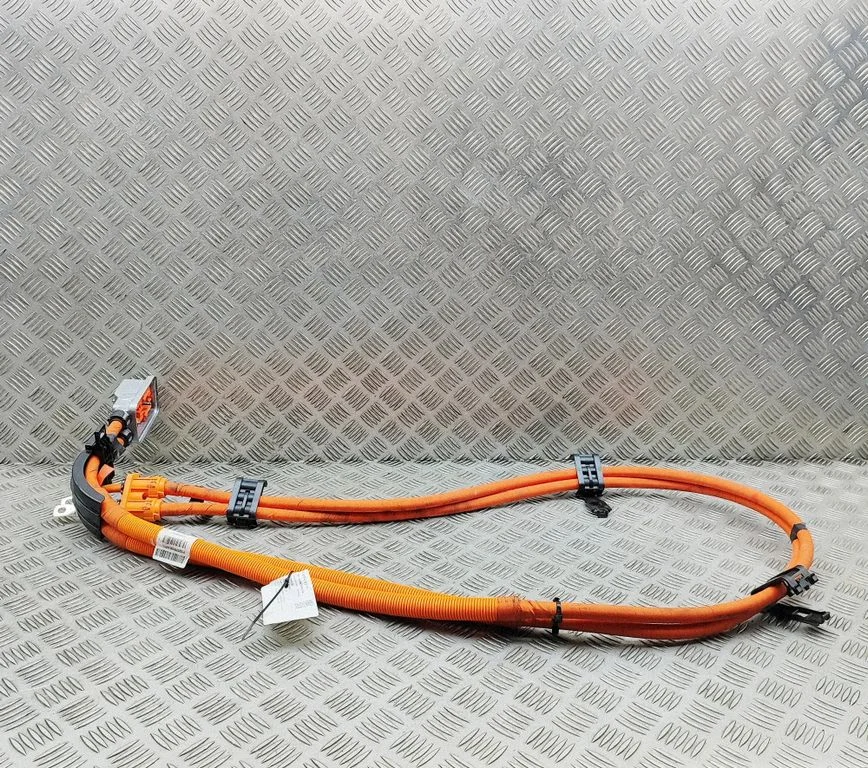 Kiti laidai/ instaliacija