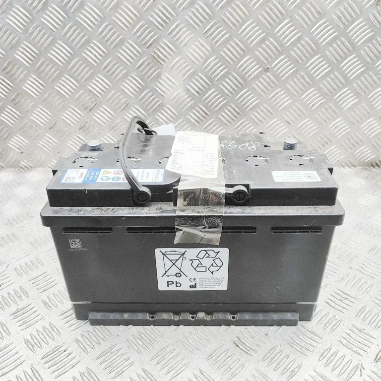 Car battery 2812253