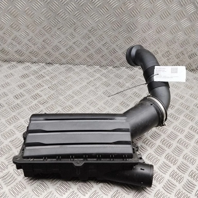 Õhufiltri korpus 05E129651A