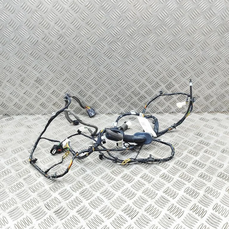Kiti laidai/ instaliacija