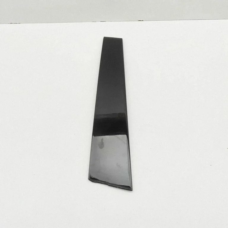 Listwa szyby drzwi przednich 822602W000
