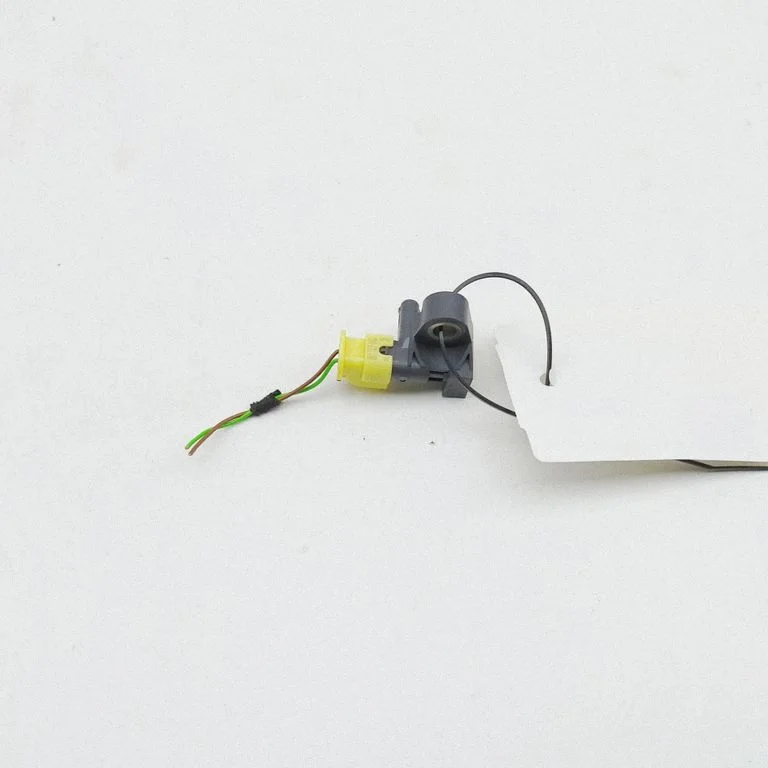 Airbag deployment crash/impact sensor – Skoda Octavia Mk4 (2019-)