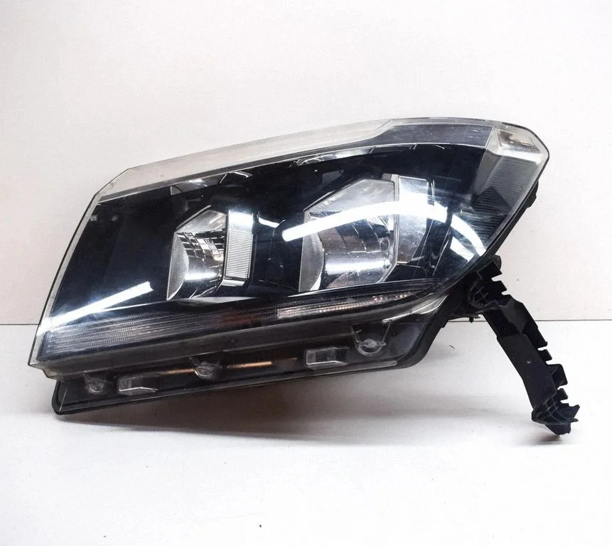 Reflektor 7C2941005