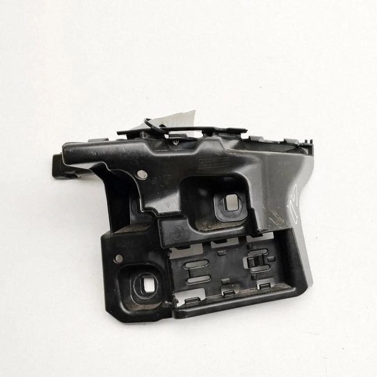 Galinis laikiklis bamperio