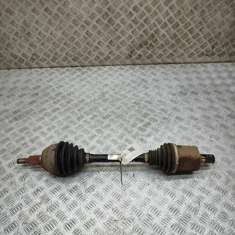 Front driveshaft – Volkswagen Crafter Grand California (2019-)