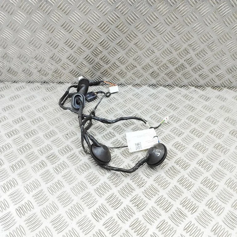 Other wiring loom – Hyundai Grand Santa Fe NC (2014-2018)