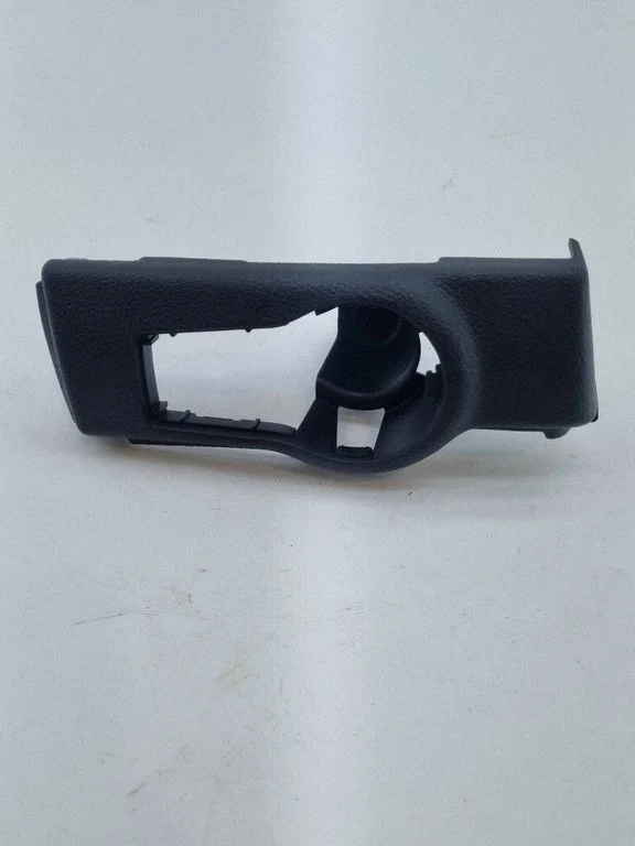 Panel trim 7FB18DX9AA