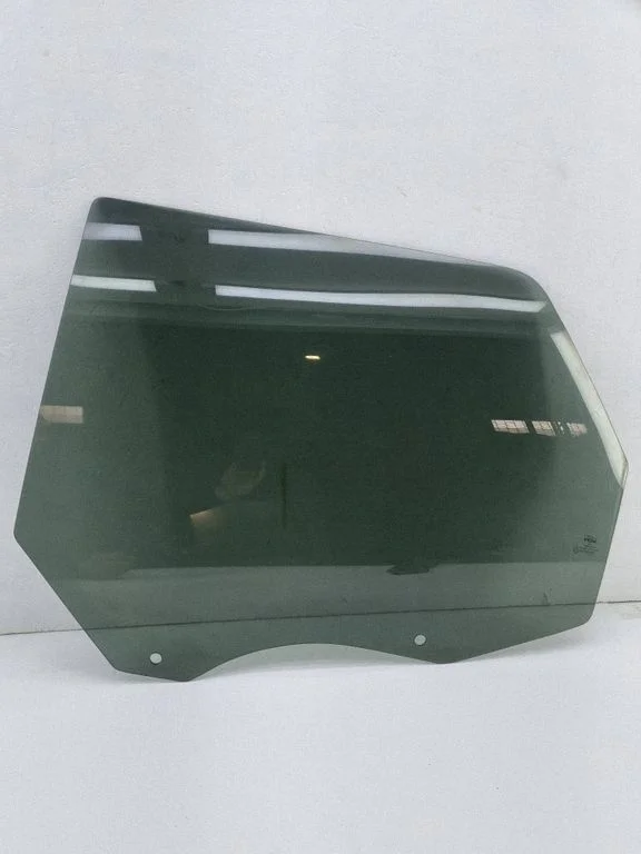 Rear door window glass DOT563AS3M1235