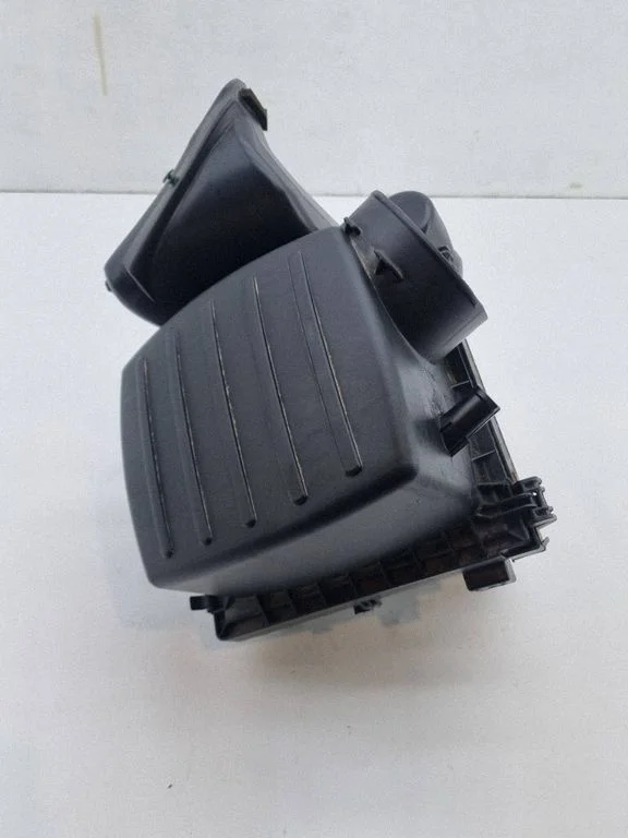 Air filter box 68022162AD