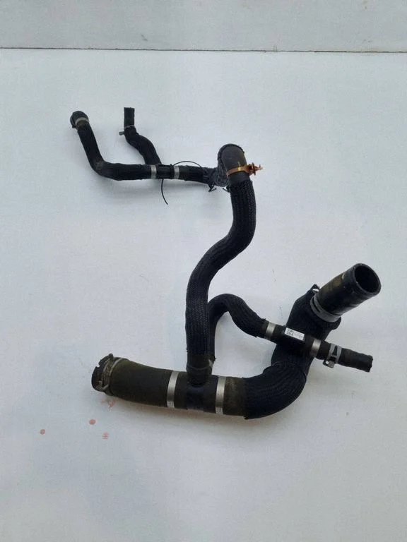 Jahutustoru(d)/-voolik(ud) – Jeep Grand Cherokee (2010-2021)