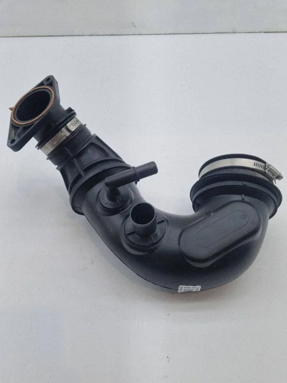 Air intake duct part – Jeep Grand Cherokee (2010-2021)