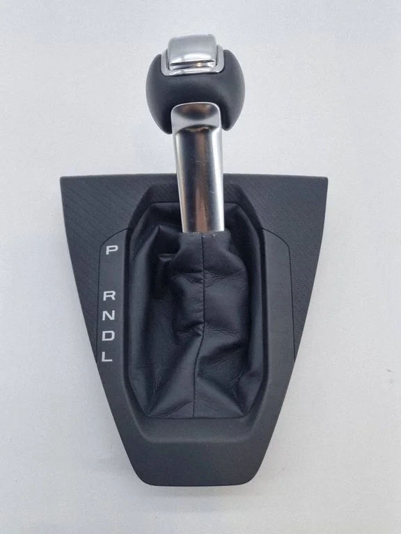 Gear lever shifter trim leather/knob – front