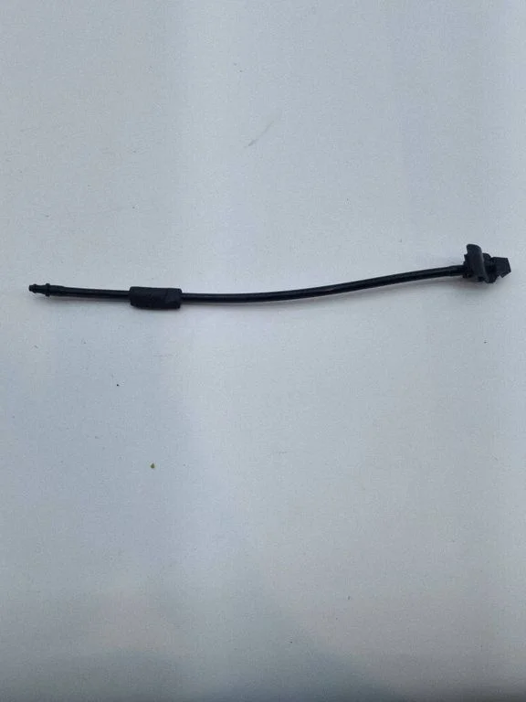 Windshield washer spray nozzle PR3B17666A