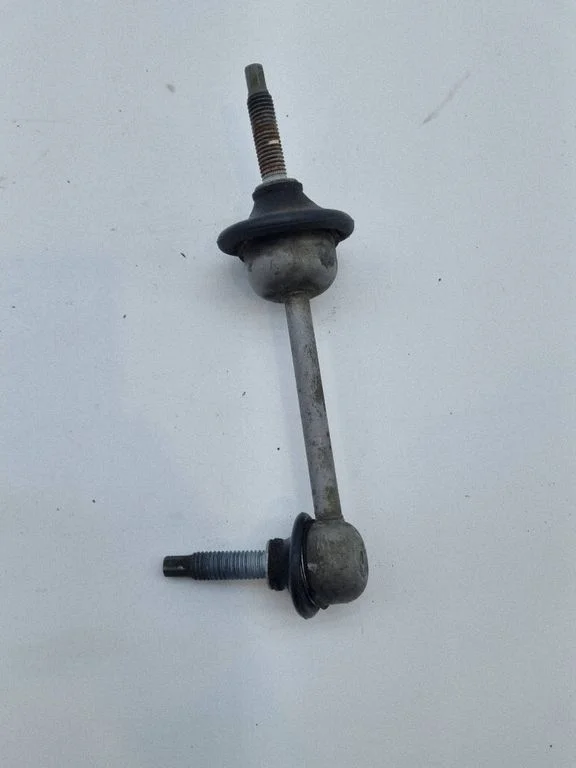Front anti-roll bar/stabilizer link – Ram 1500 DT (2018-)
