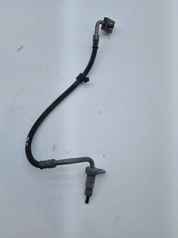 Brake line pipe/hose – front right