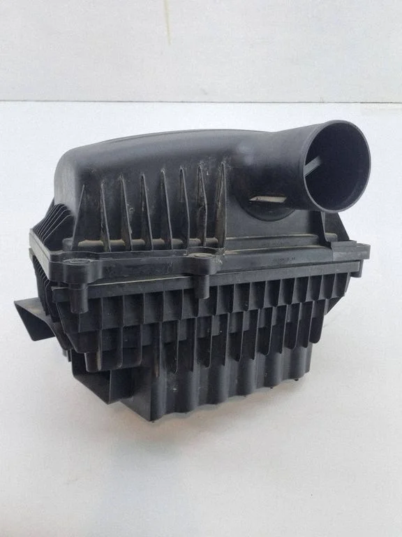 Air filter box – Ram 1500 DT (2018-)