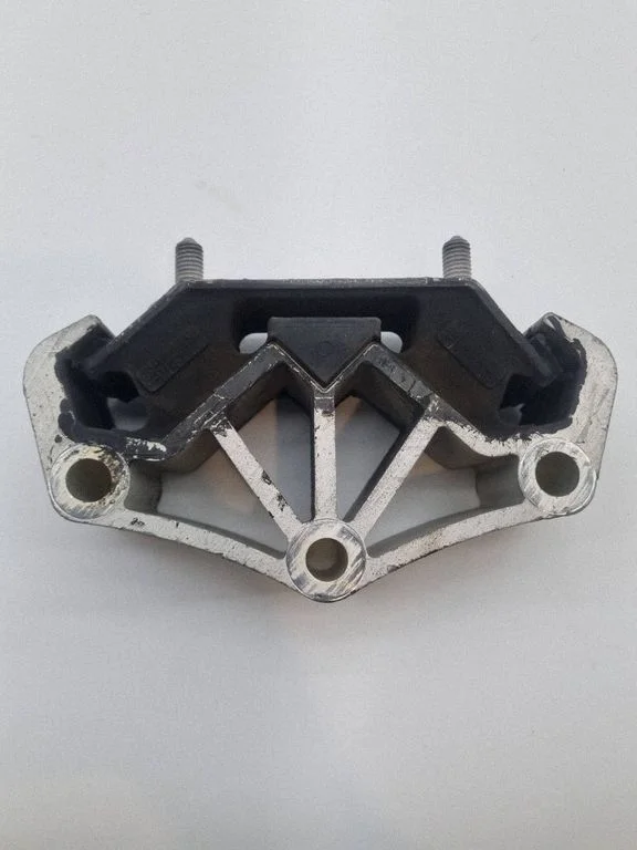 Gearbox mount – Ford Mustang VI (2015-)