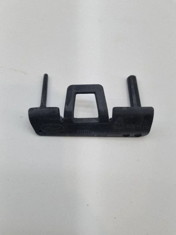 Muu mootoriruumi osa JR3B8472BA