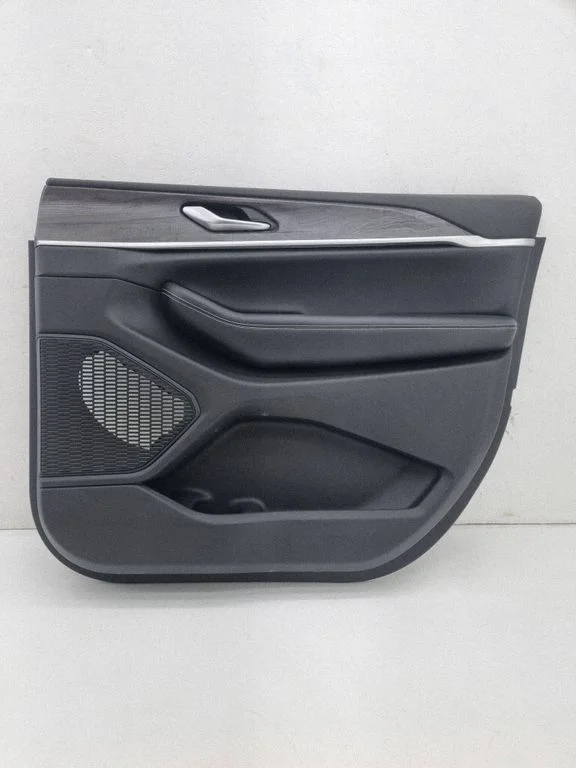 Front door card panel trim – Jeep Grand Cherokee WL (2021-)