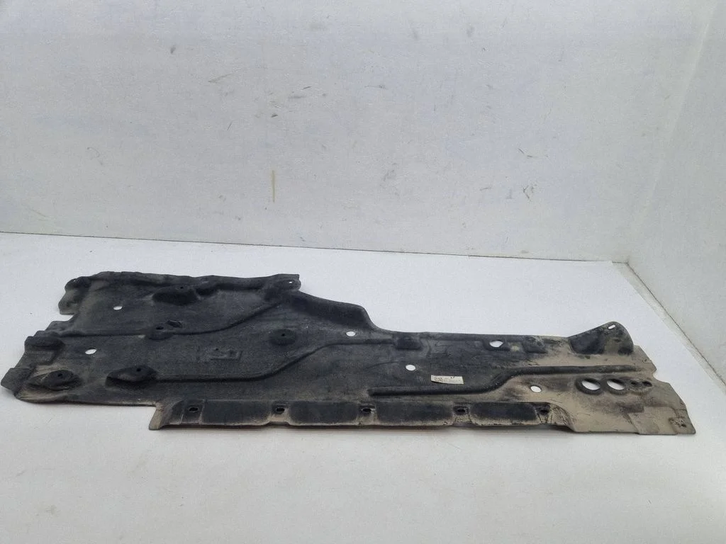 Külgmine põhjakaitse PR3BC11132AB