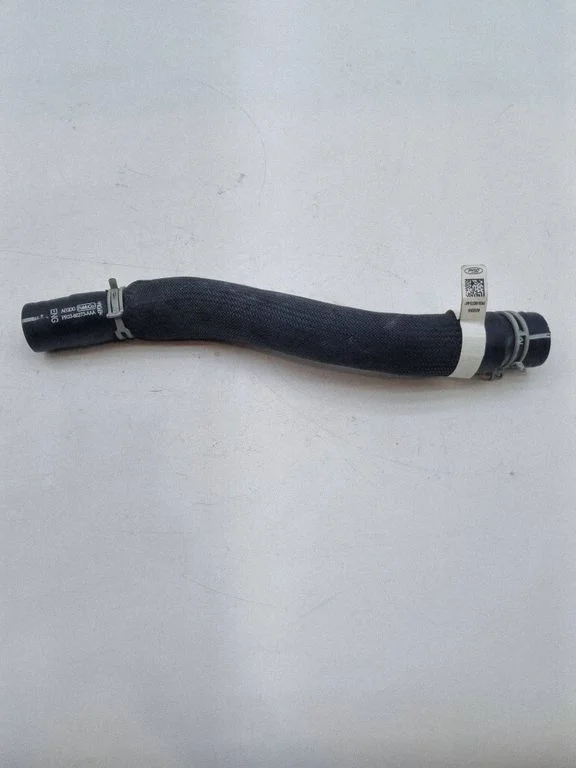 Variklio aušinimo vamzdelis (-ai)/ žarna (-os)