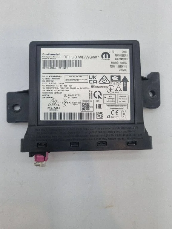 Other control units/modules 68582683AD