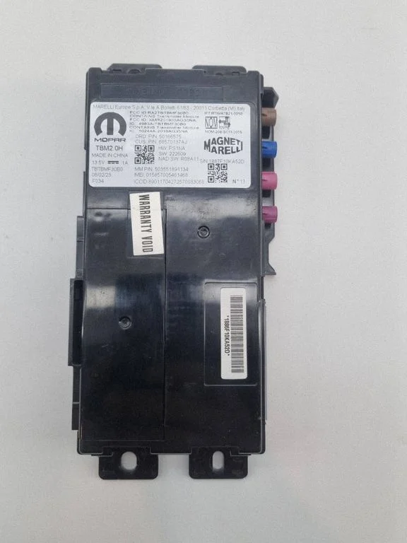 Other control units/modules 68570137AJ