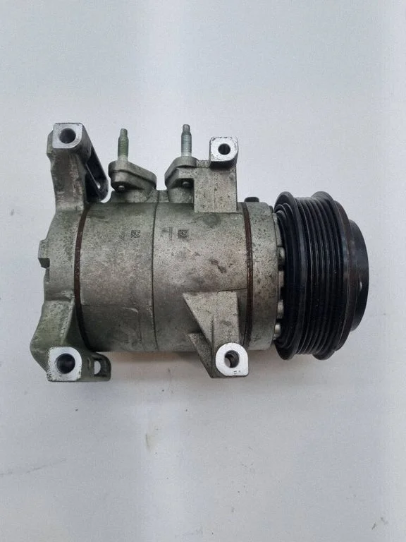 Air conditioning (A/C) compressor (pump) P68251535AF