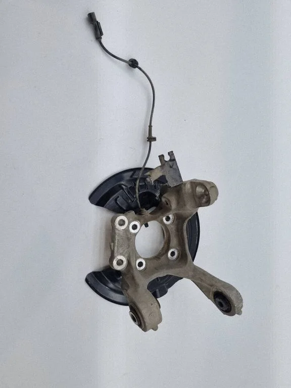 Rear wheel hub PR3C5B759AB