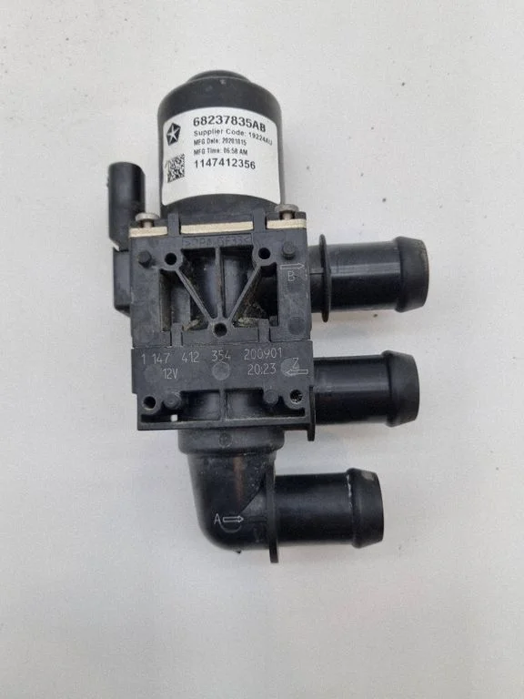 Elektriline lisatsirkulatsioonipump 68237835AB